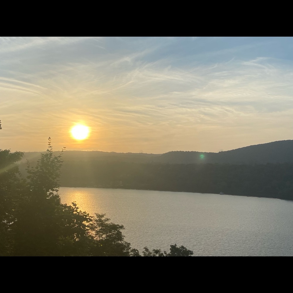 Meet your Posher, Ana